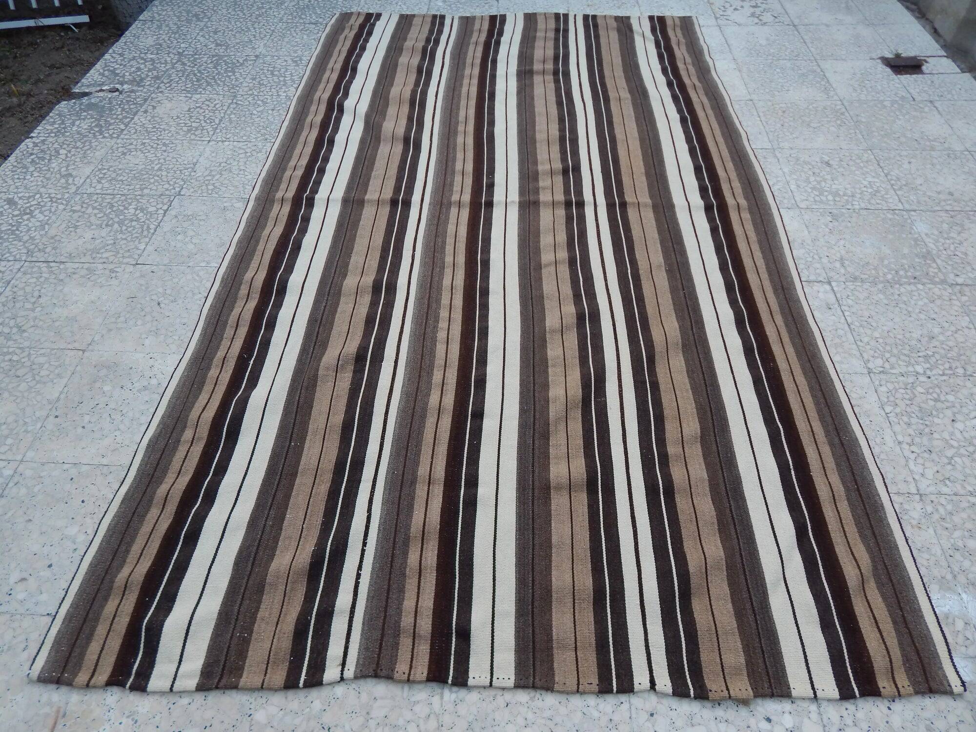 Vintage Turkish kilim, handwoven, 153x257 cm.