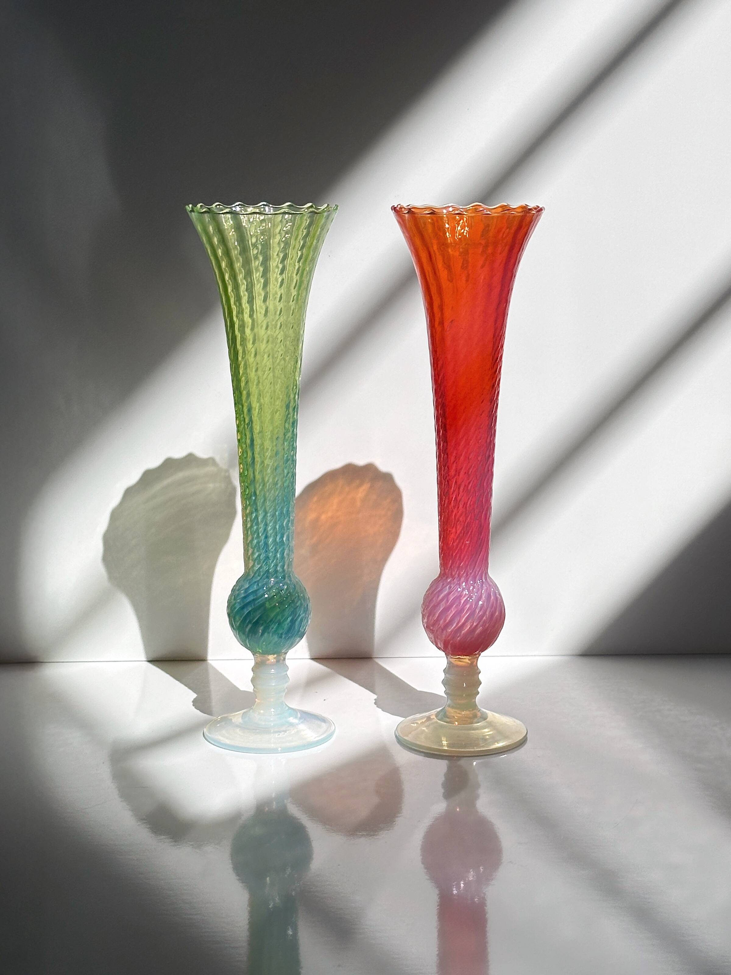 Lot de 2 vases irisés italiens MCM