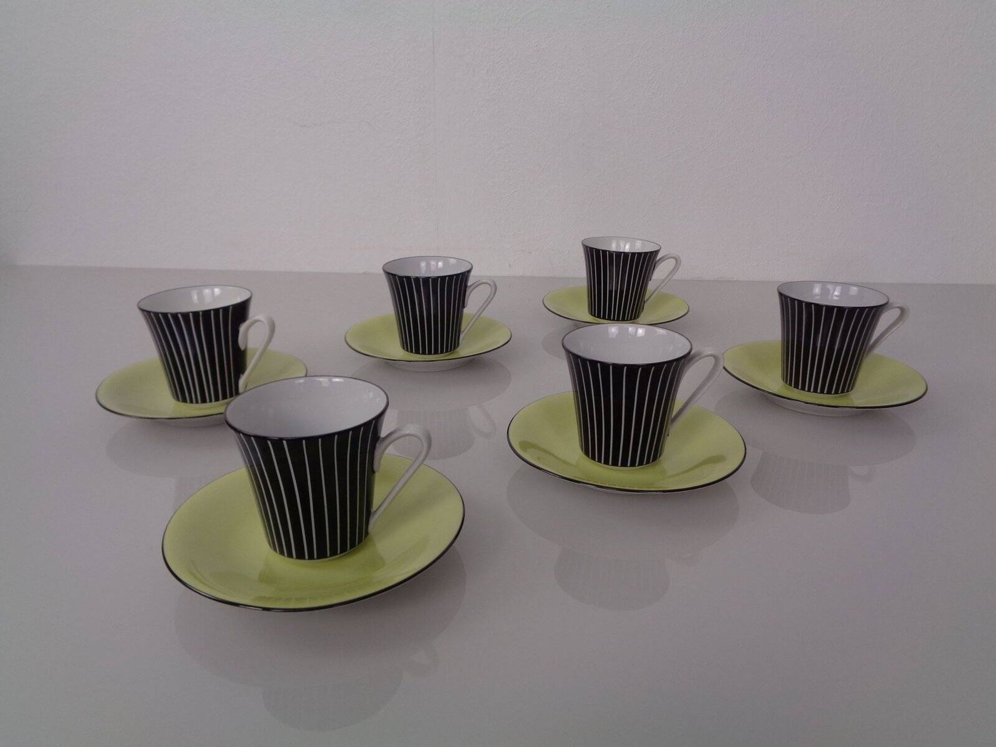Coffee service for 6 from Vokstedt, Germany, 1950s, set of 17.