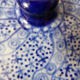 Pot with chinese porcelain lid