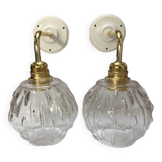 Paire d’appliques murales globes