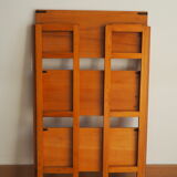 Folding shelf
