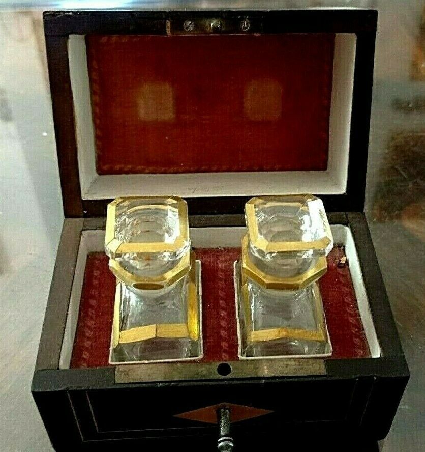 Cellar with odors XIX Napoleon 3 Boulle Box pafums