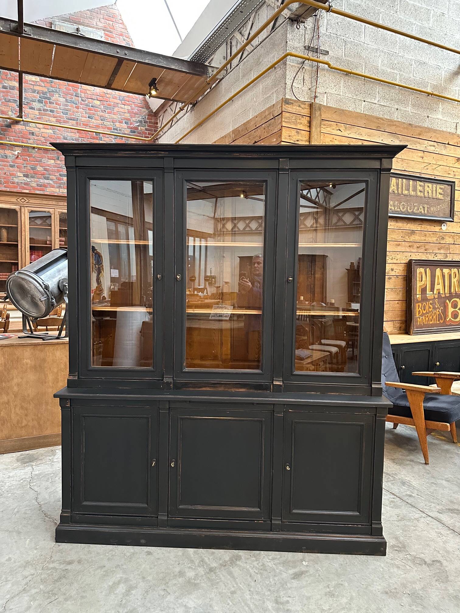80s patinated bookcase