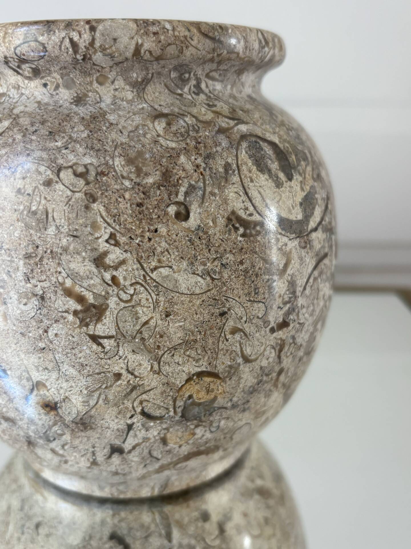 Fossil stone round vase
