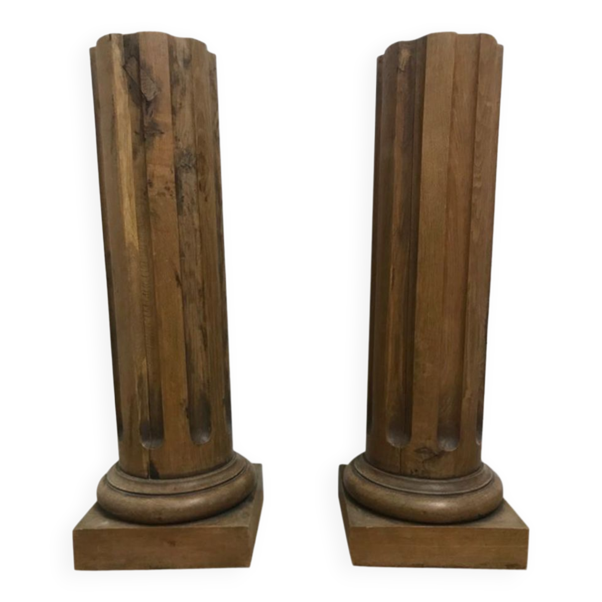 Solid wood columns from Yves Gastou