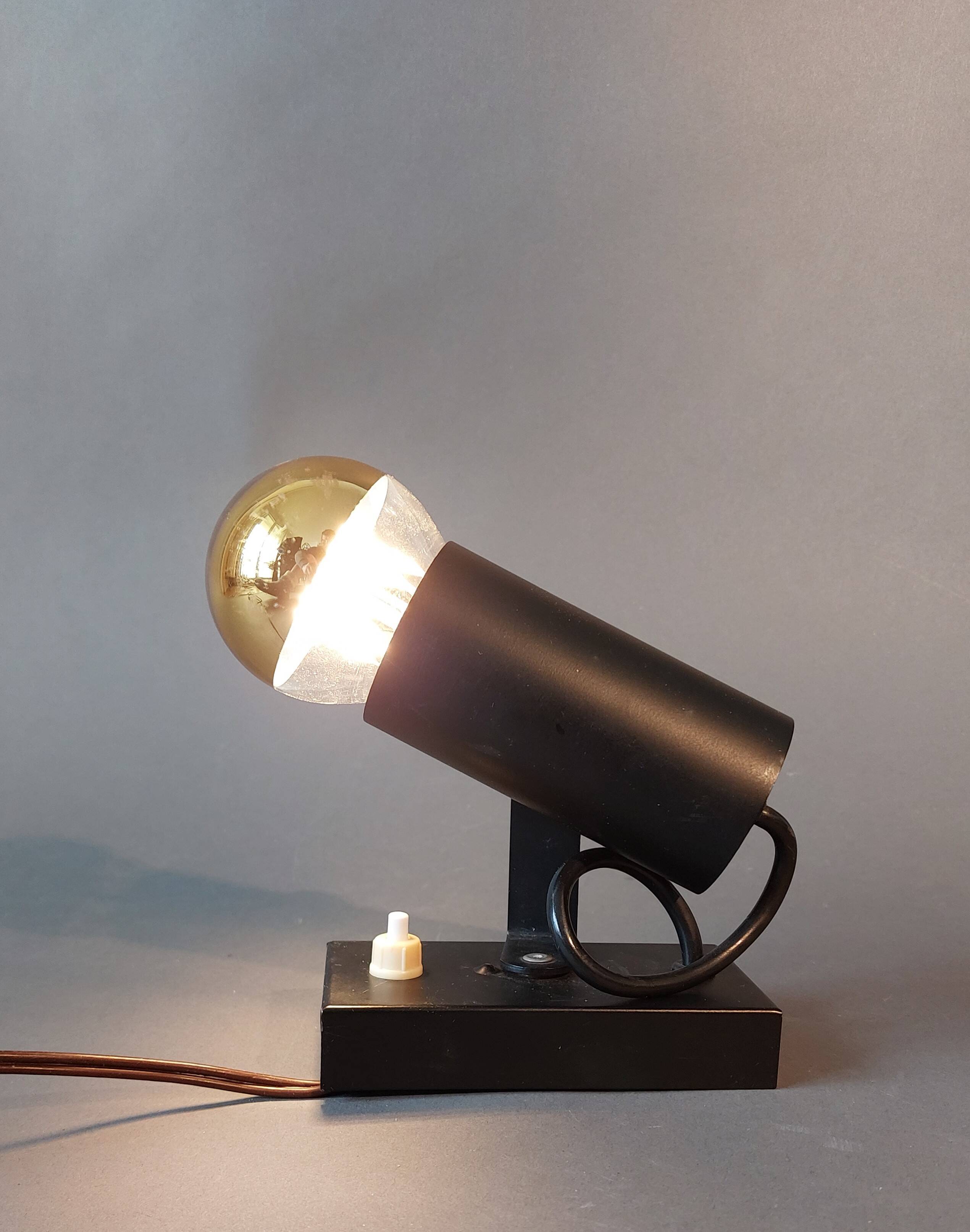 Modernist Lita 1960 wall lamp in black metal.