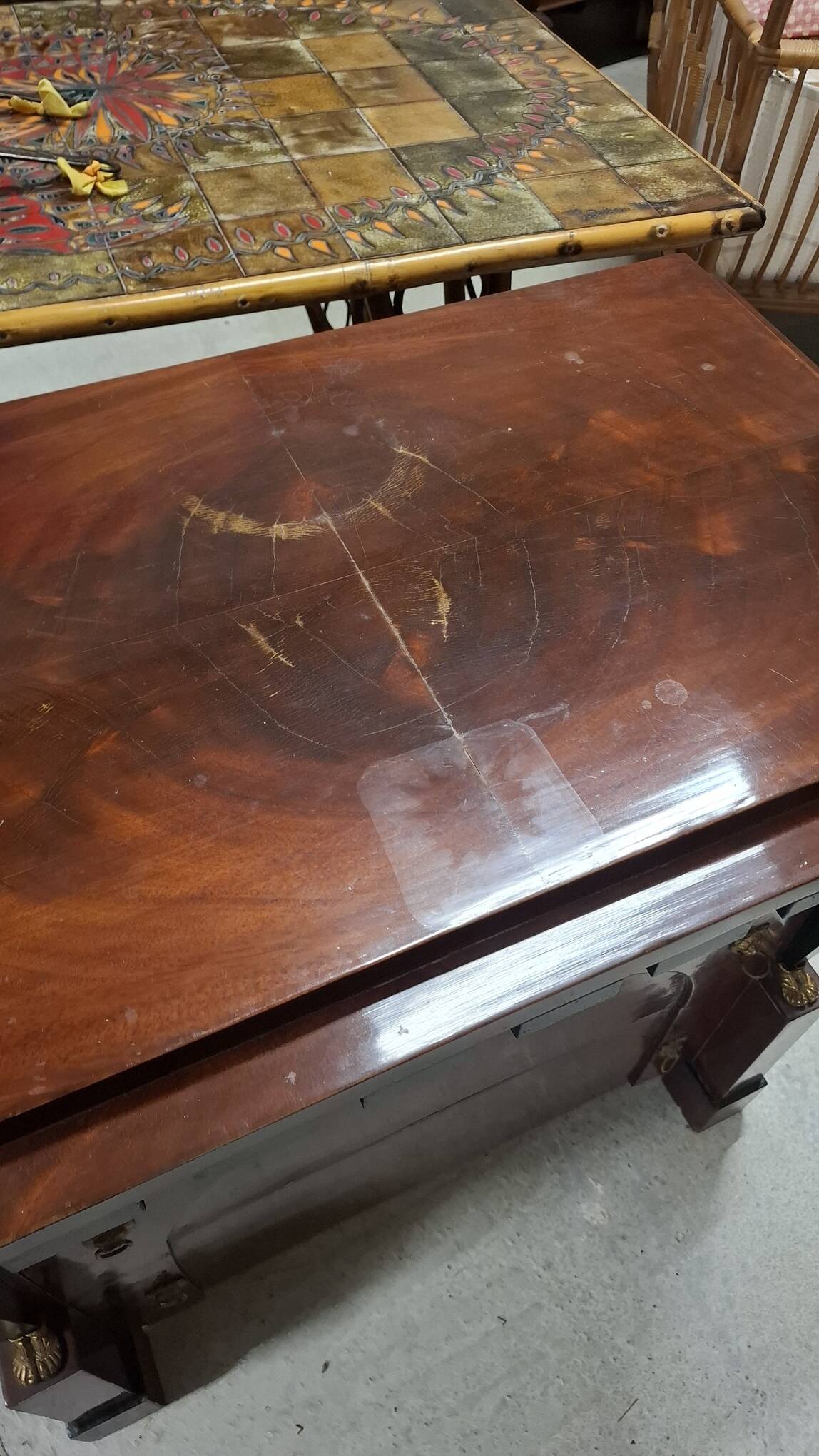 Commode de style empire