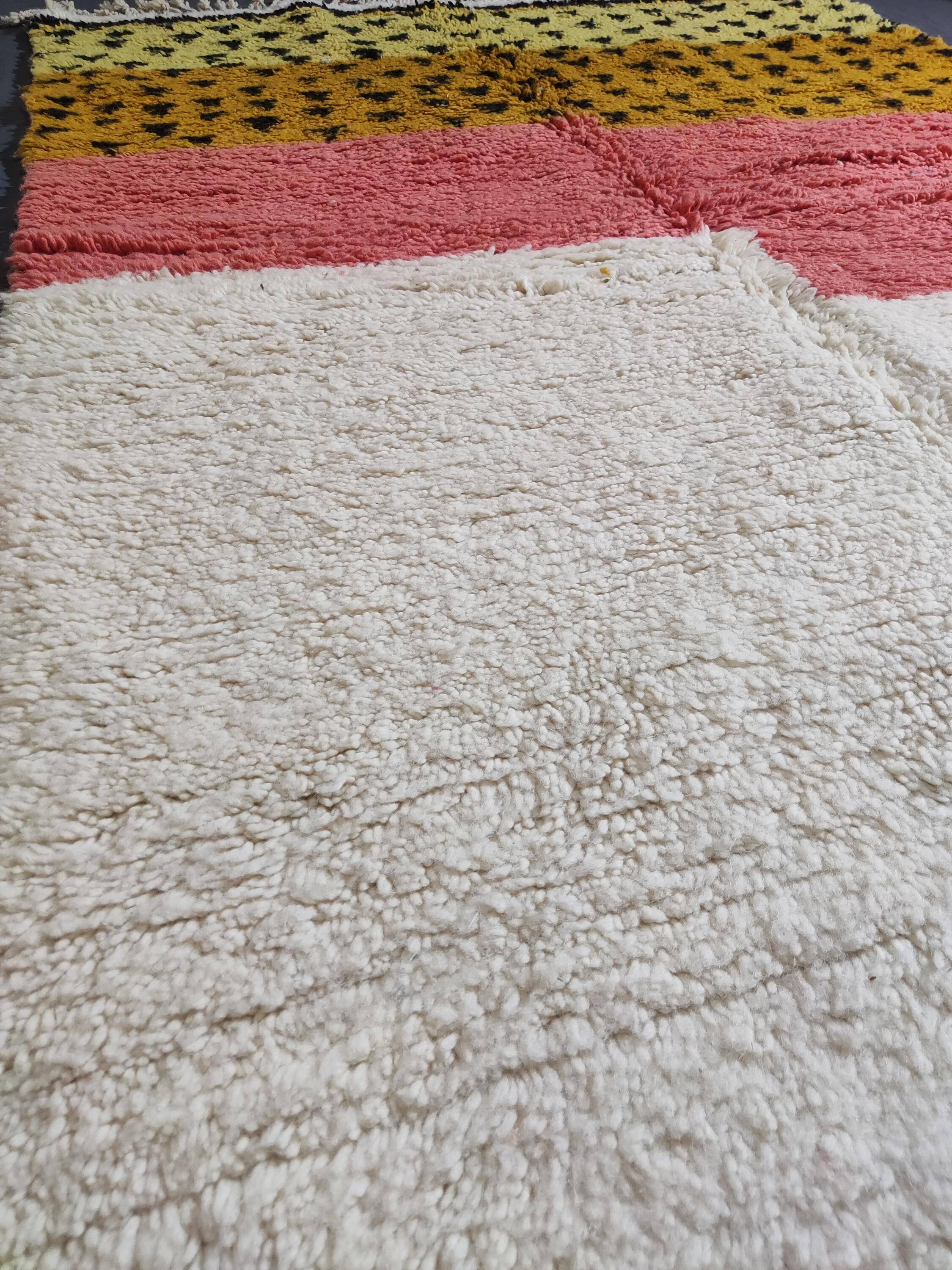 Large handmade Berber rug 3 x 2 m