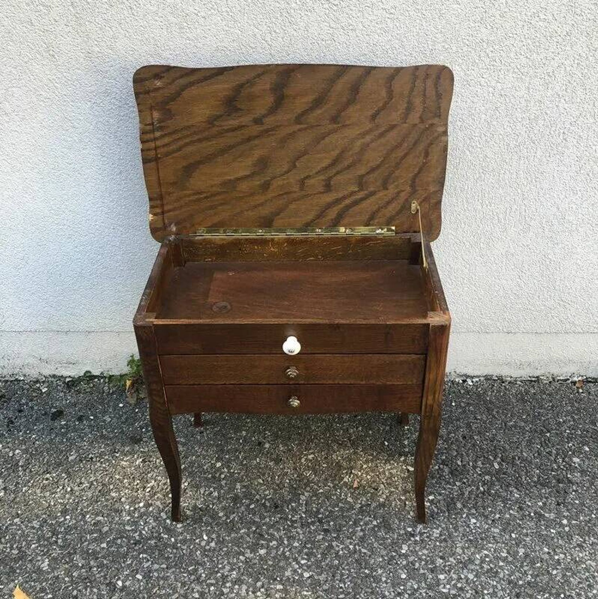 Meuble à couture vintage