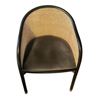 Armchair the Socialite Family