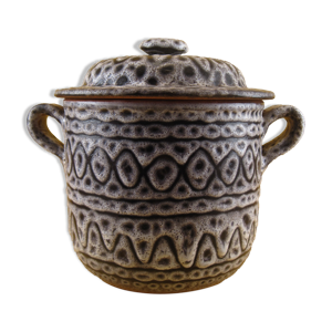 Pot couvert en céramique
