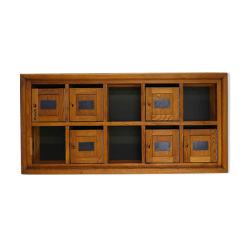 Decorative shelf