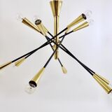 Black and brass articulated Sputnik chandelier in Stilnovo style, Italy, 1950.