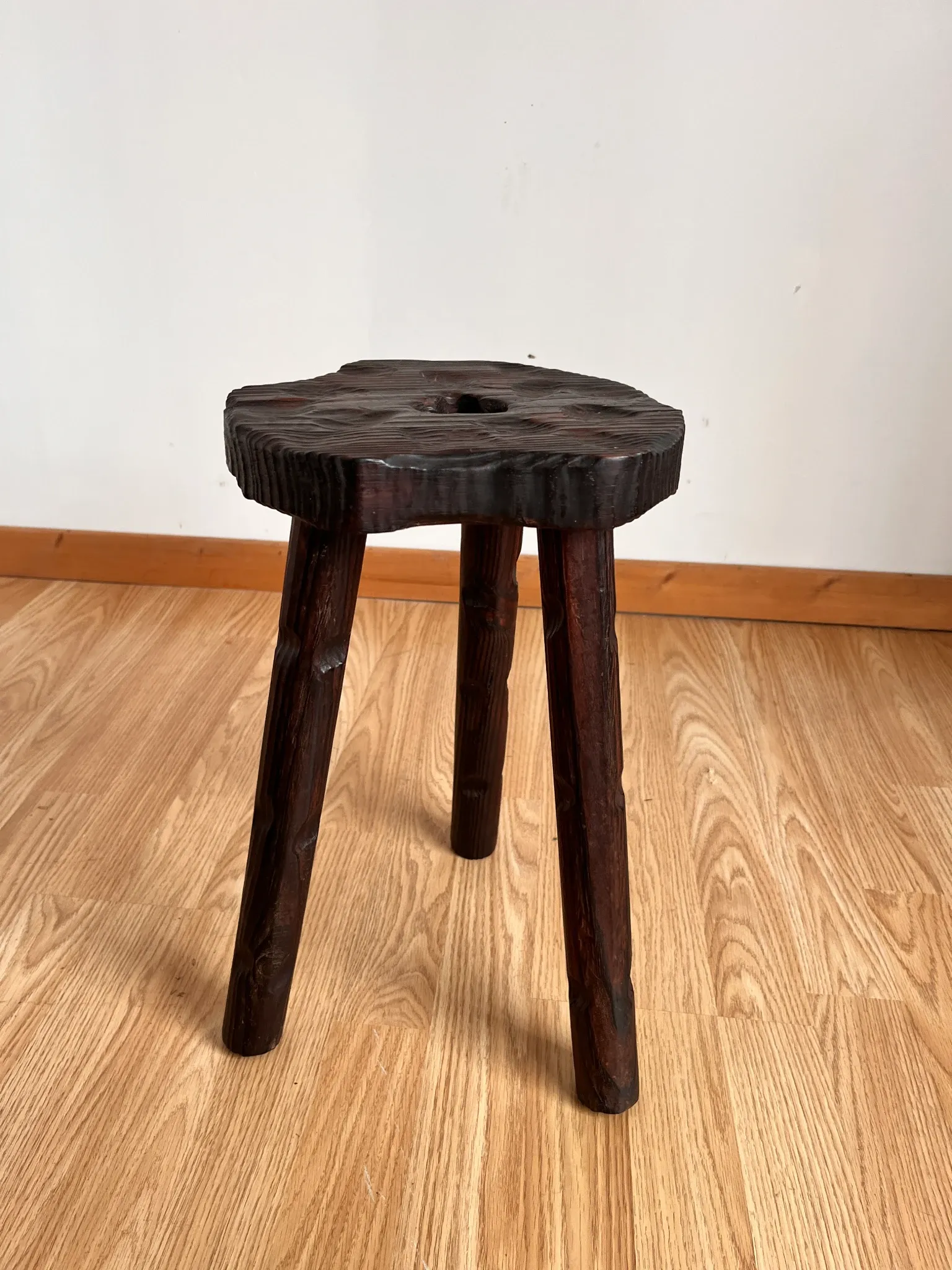 Vintage tripod stool
