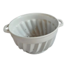 Ceramic strainer