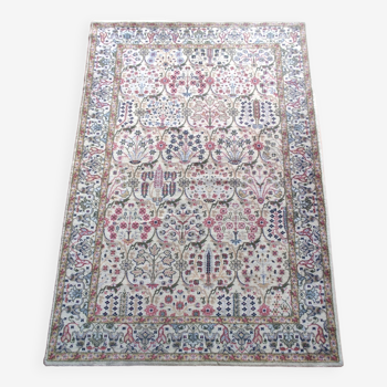 Louis de Poortere carpet beige floral 200 x 140 cm