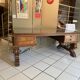 Bureau en chêne et verre