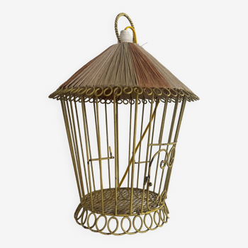 Lampe à poser et suspension, en fer forgé jaune, cache à oiseaux.