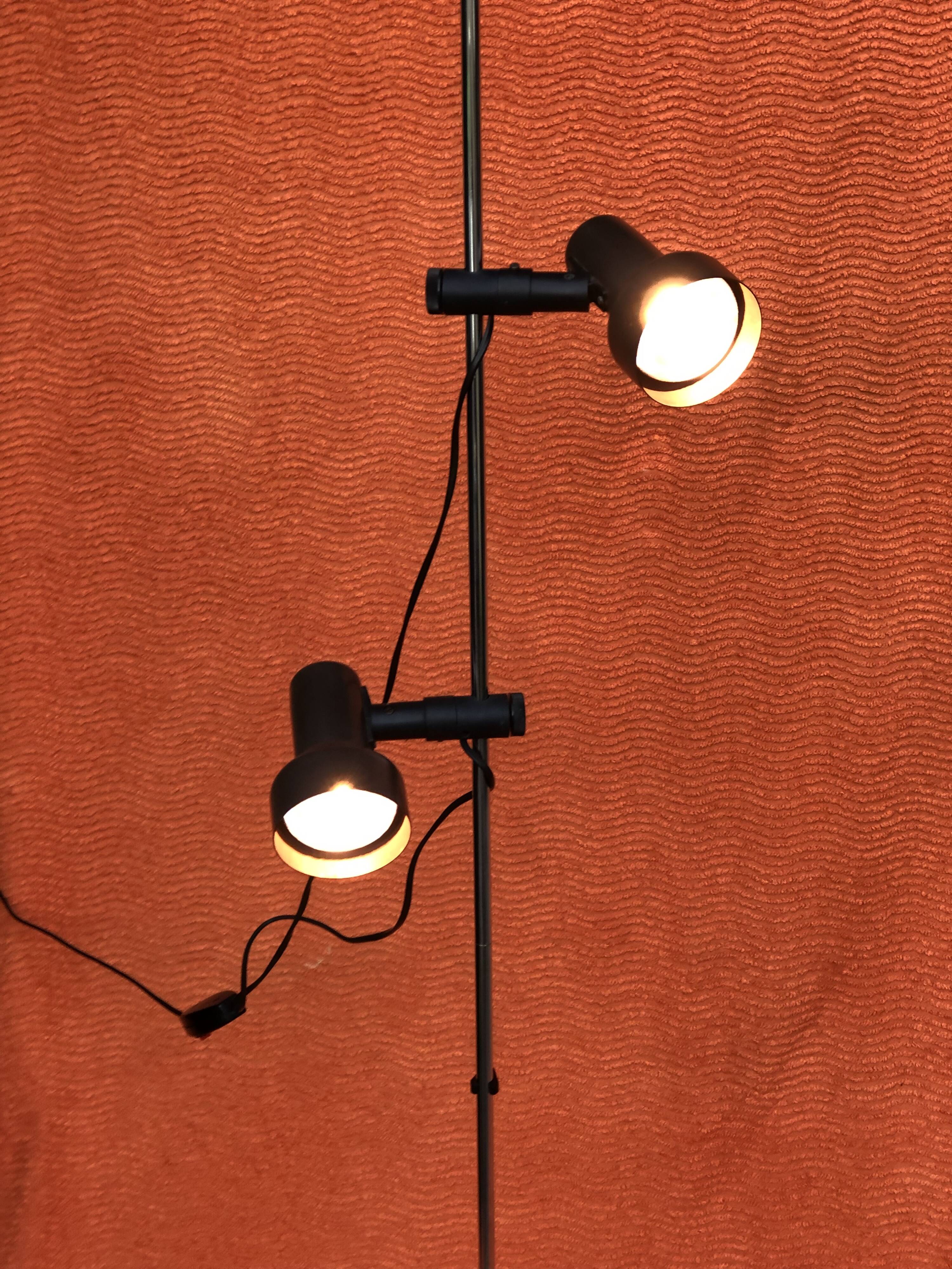 Vintage floor lamp/lighting ramp 1970