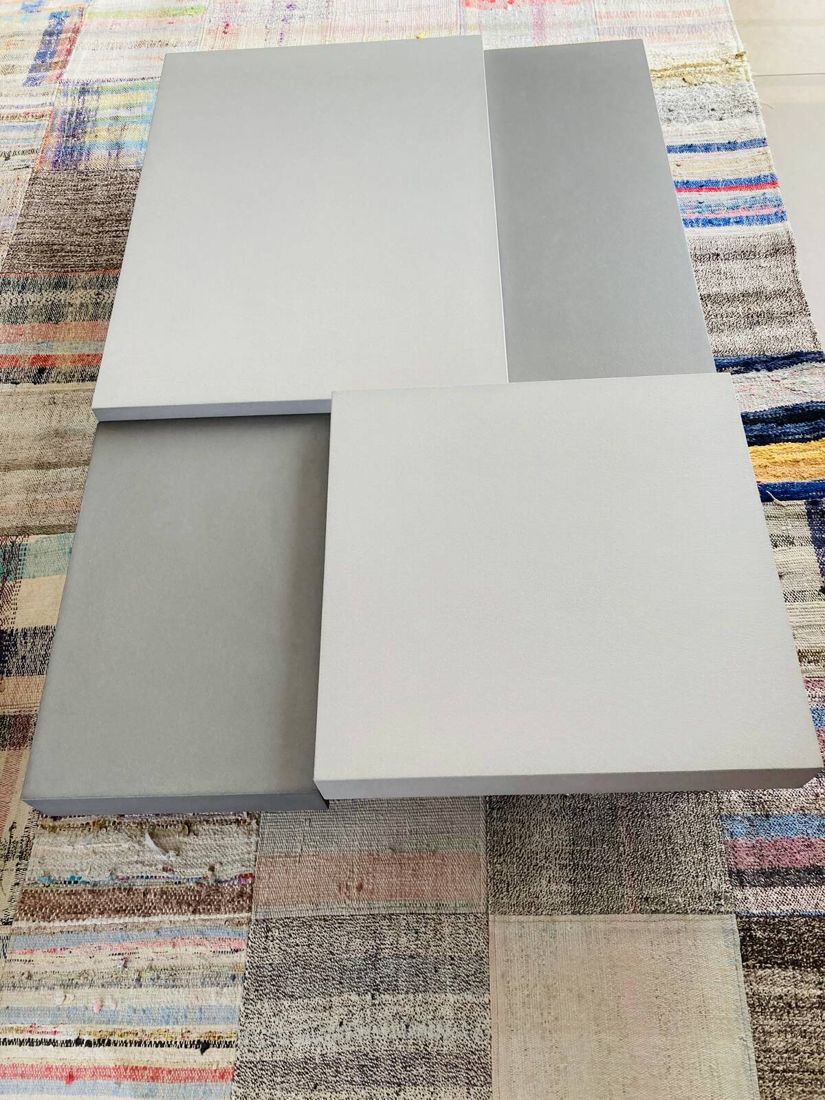 Decalo grey concrete patina (roche bobois)