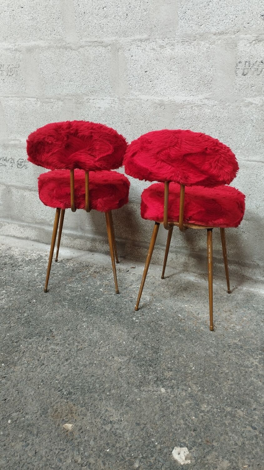 Moumoute Pelfran chairs