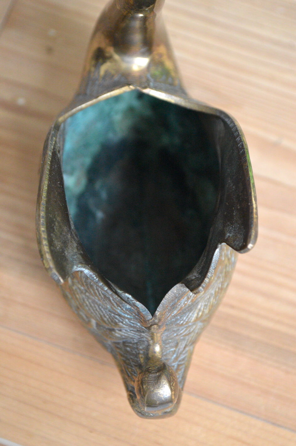 Brass swan pot cover