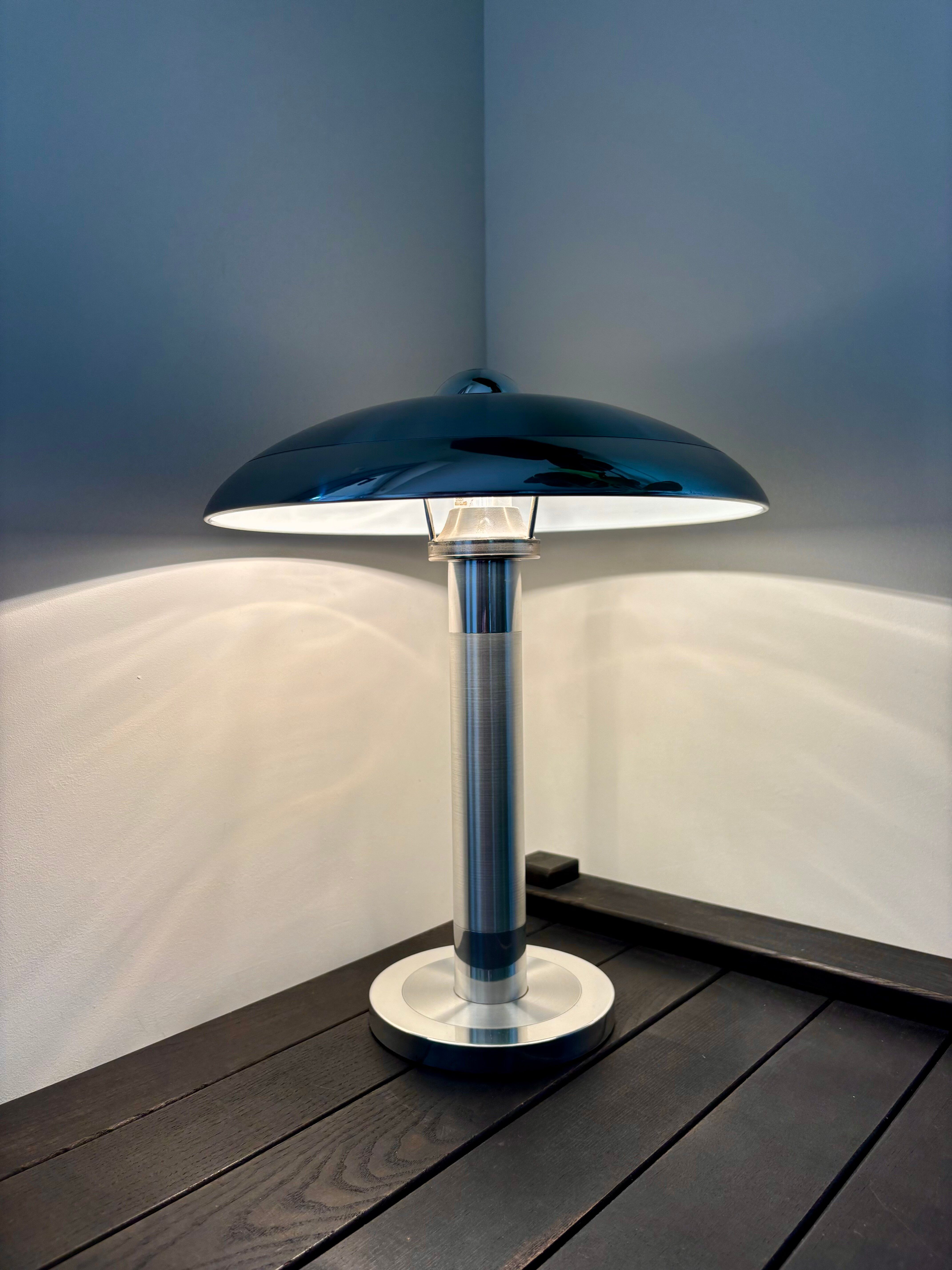 Lampe boulanger tm11