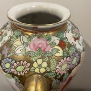 Vase en porcelaine émaillé XX siècle