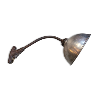 Industrial wall lamp