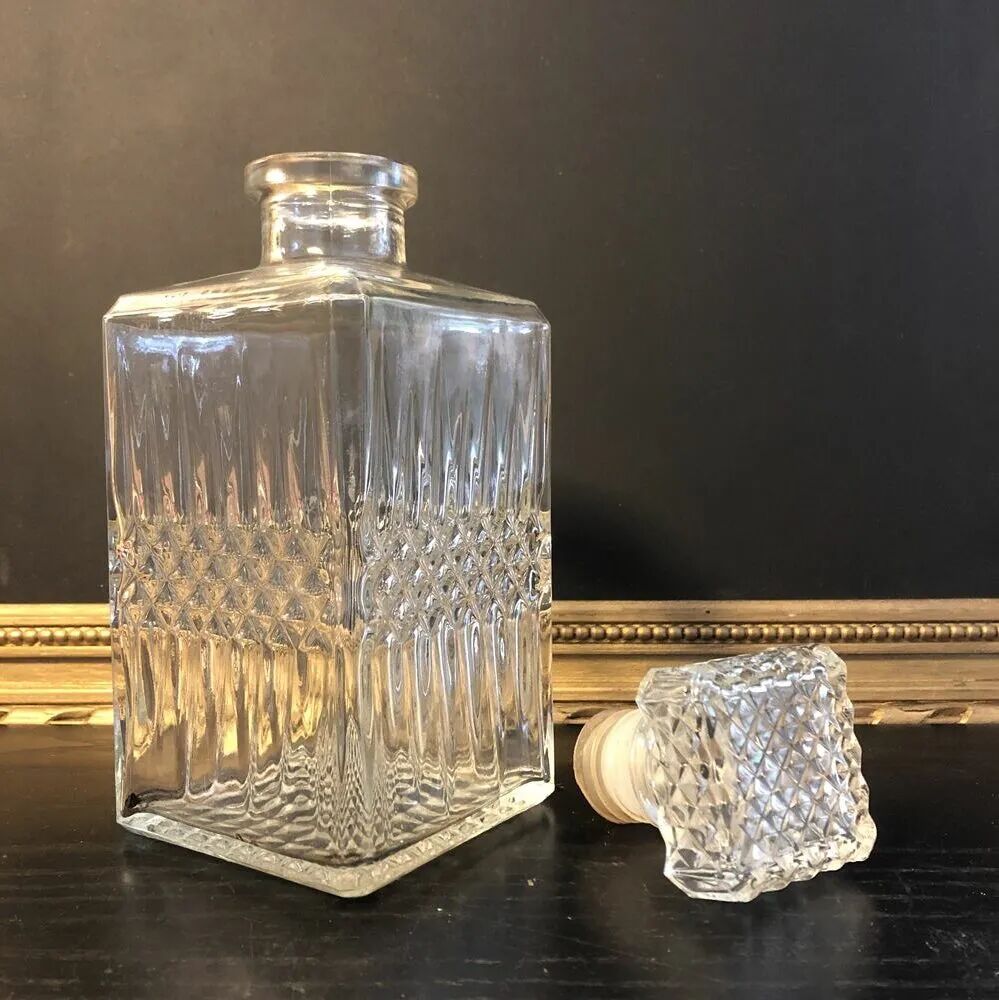 Whisky decanter