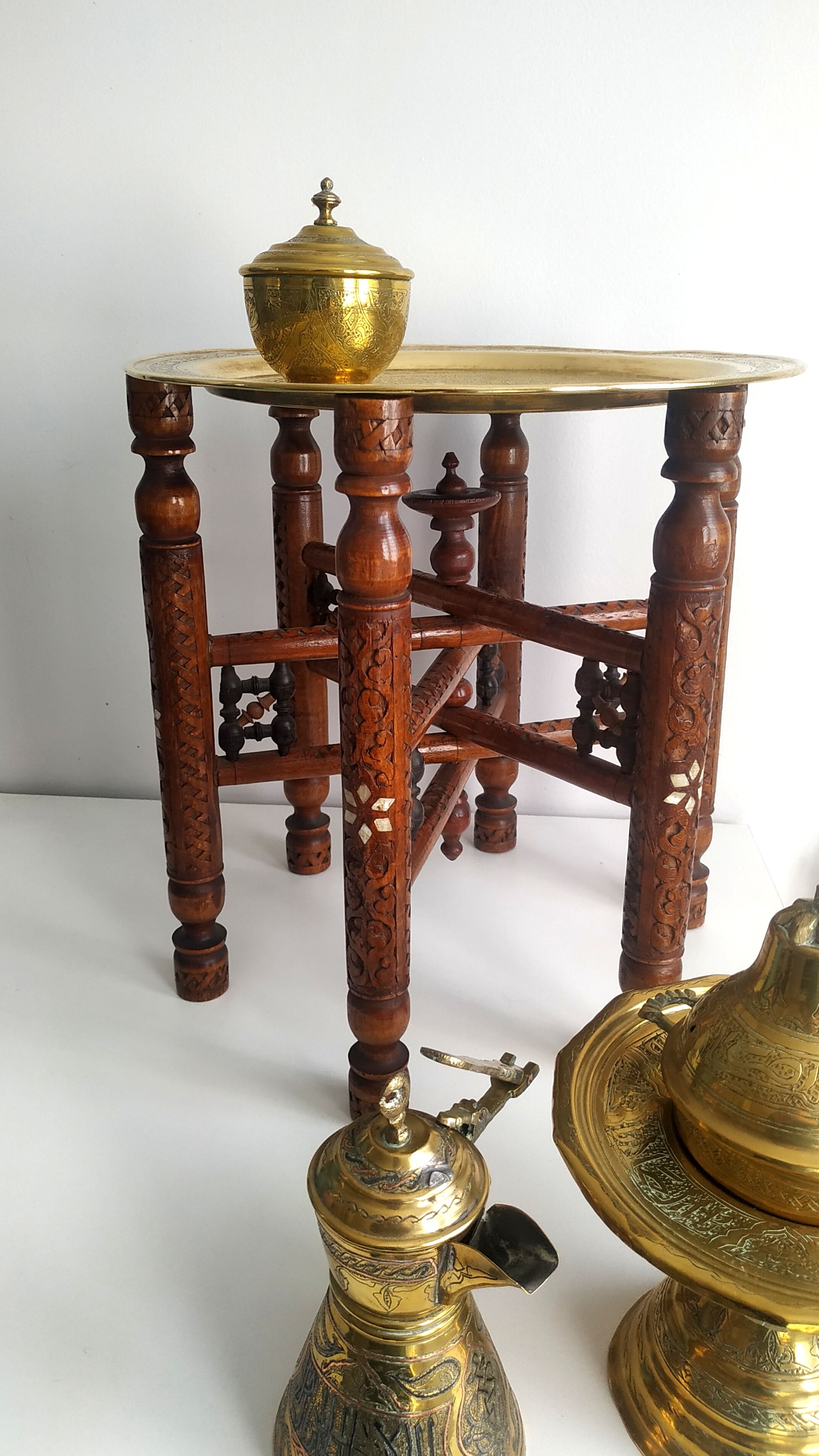 Oriental tea table XIXeme