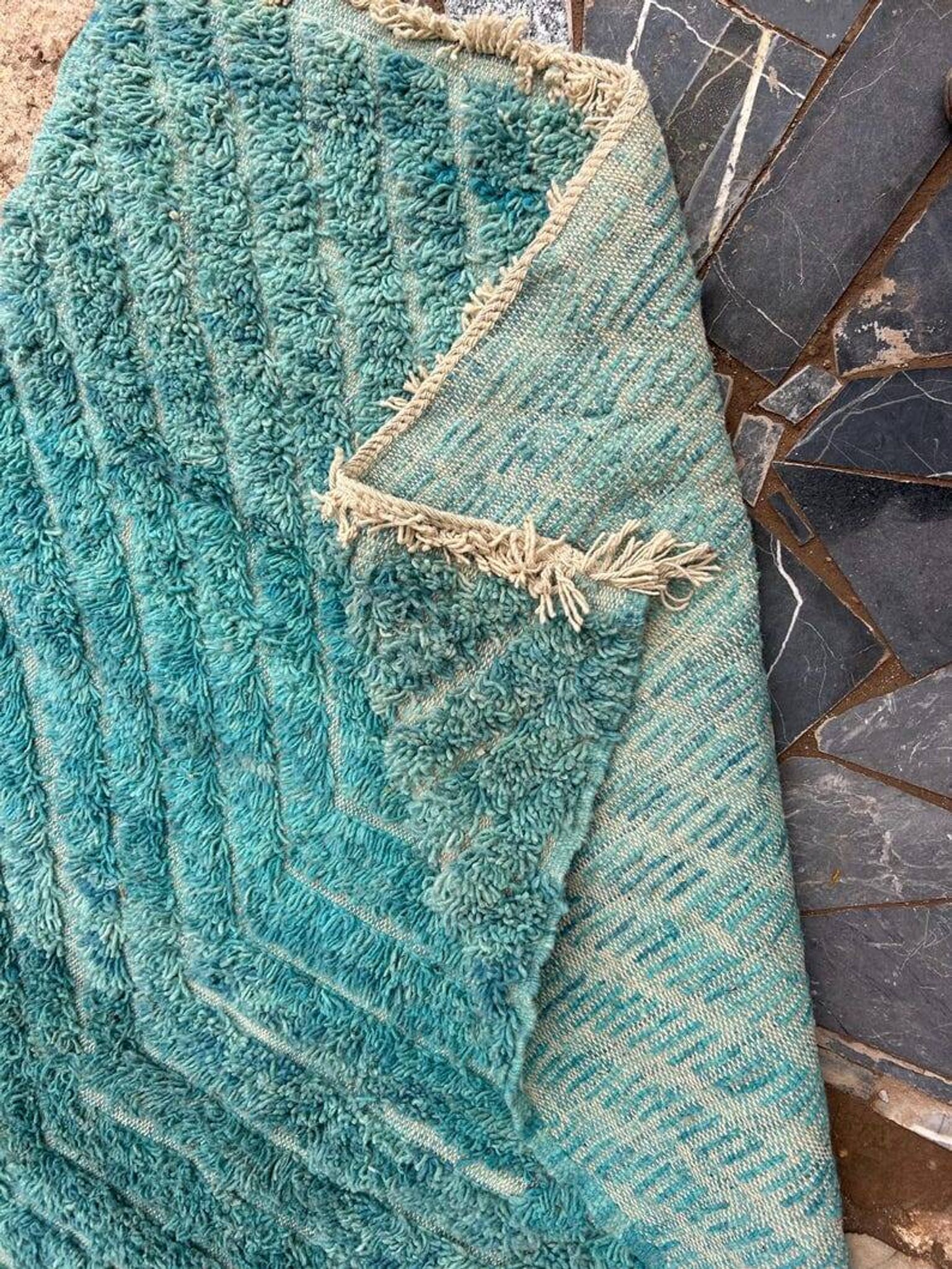 Custom-made traditional pure wool carpet blue 1.6/2.5 m