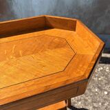 Side table/Serving table
