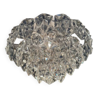 Lustre OTT International