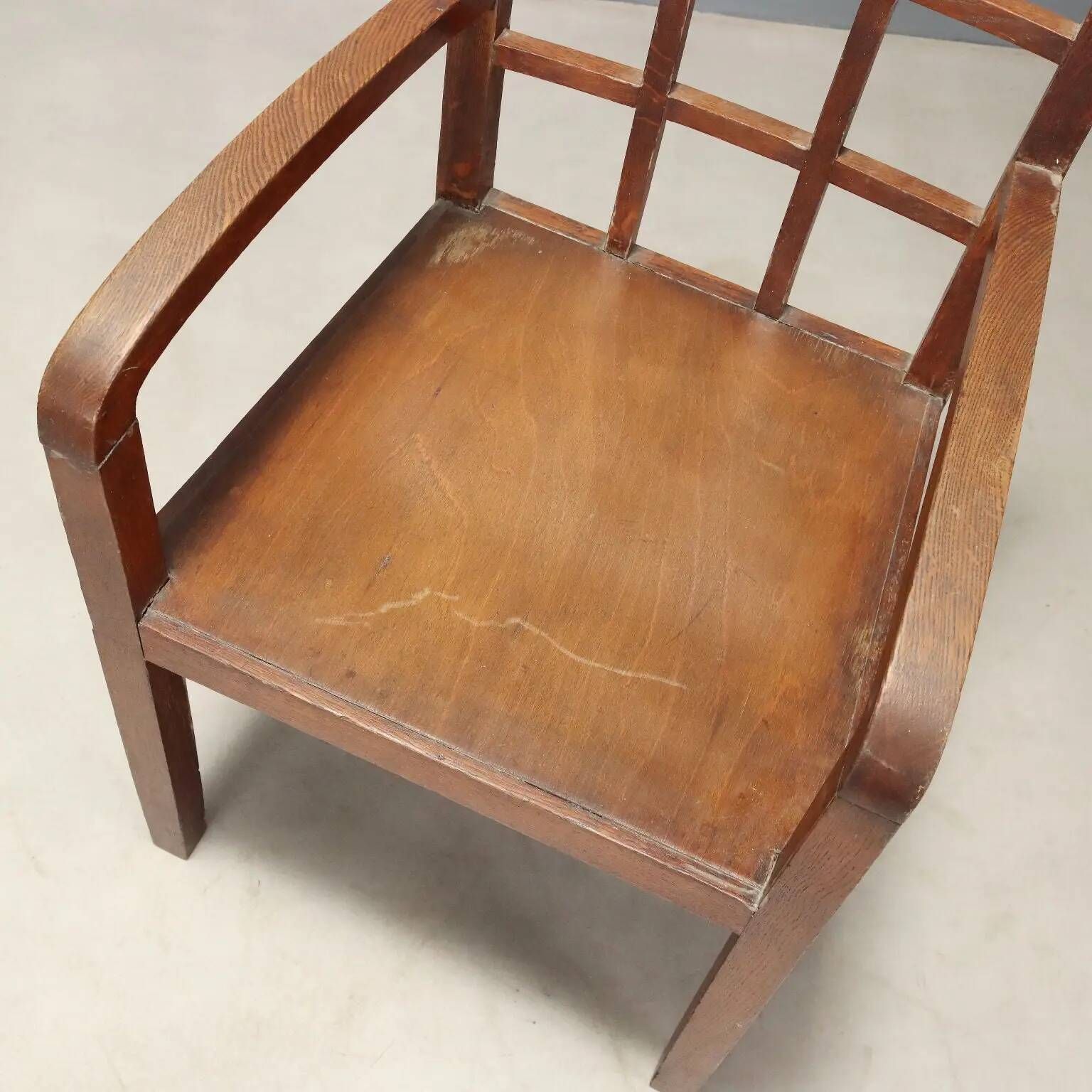Pair of antique Art Deco armchairs in oak, Italy, 20th century