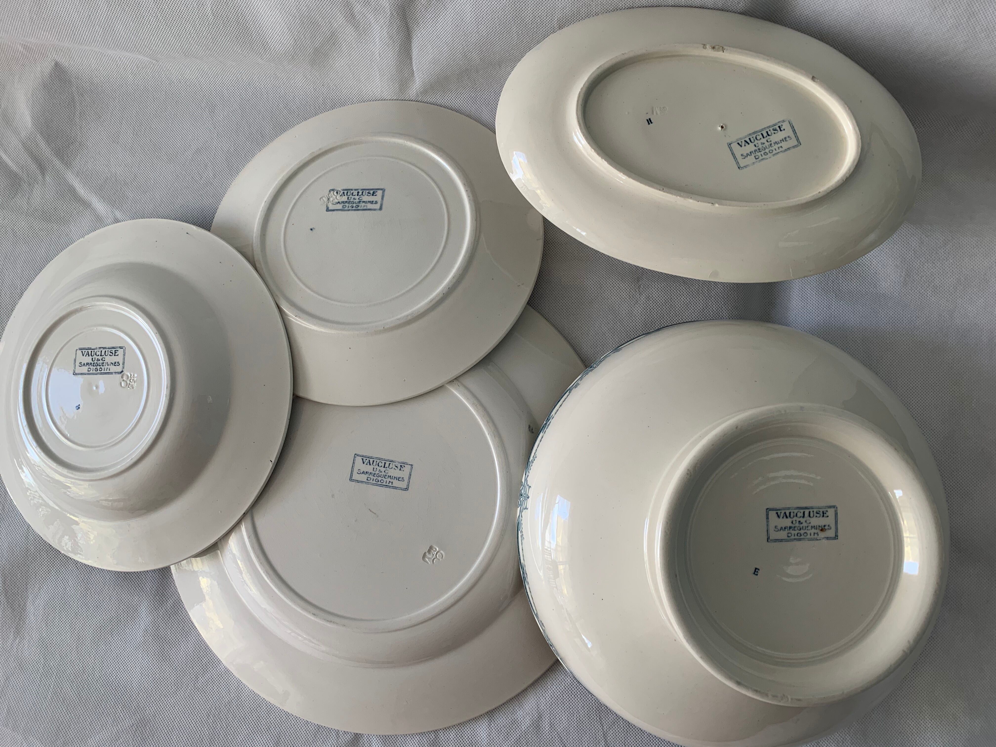 Service 20 plates and 3 dishes blue earthenware Vaucluse U-C Sarreguemines Digoin