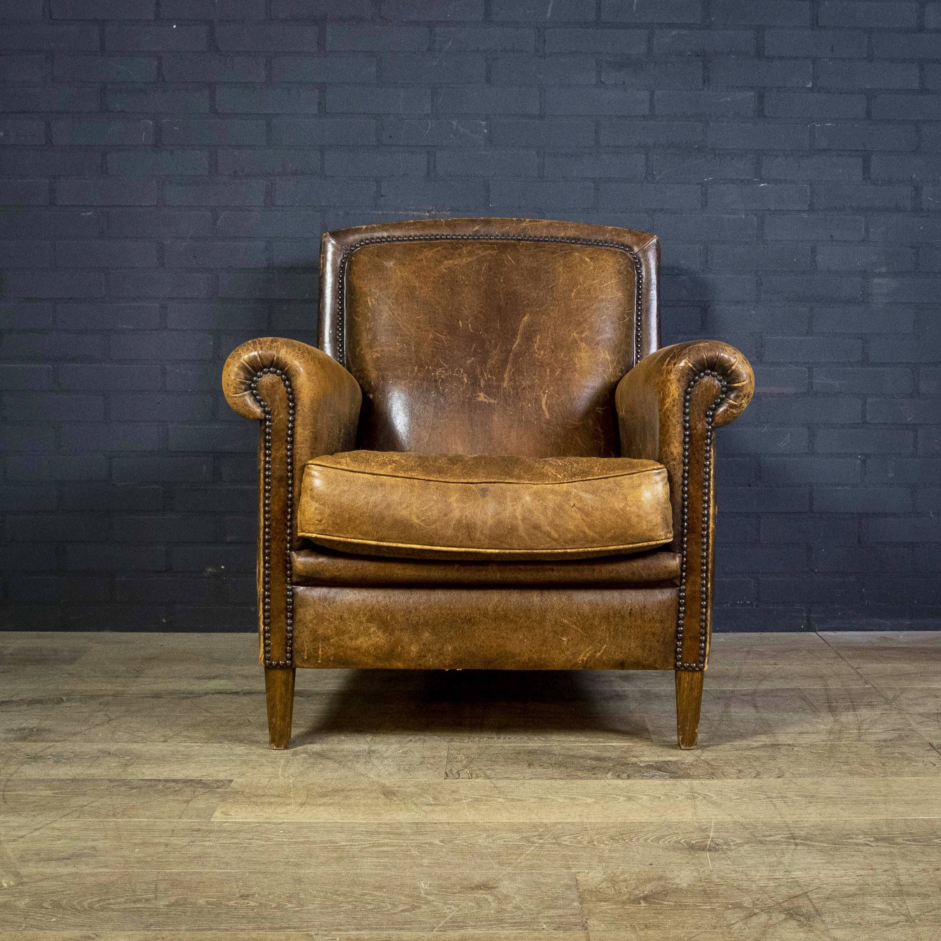 Vintage sheep leather clubchair