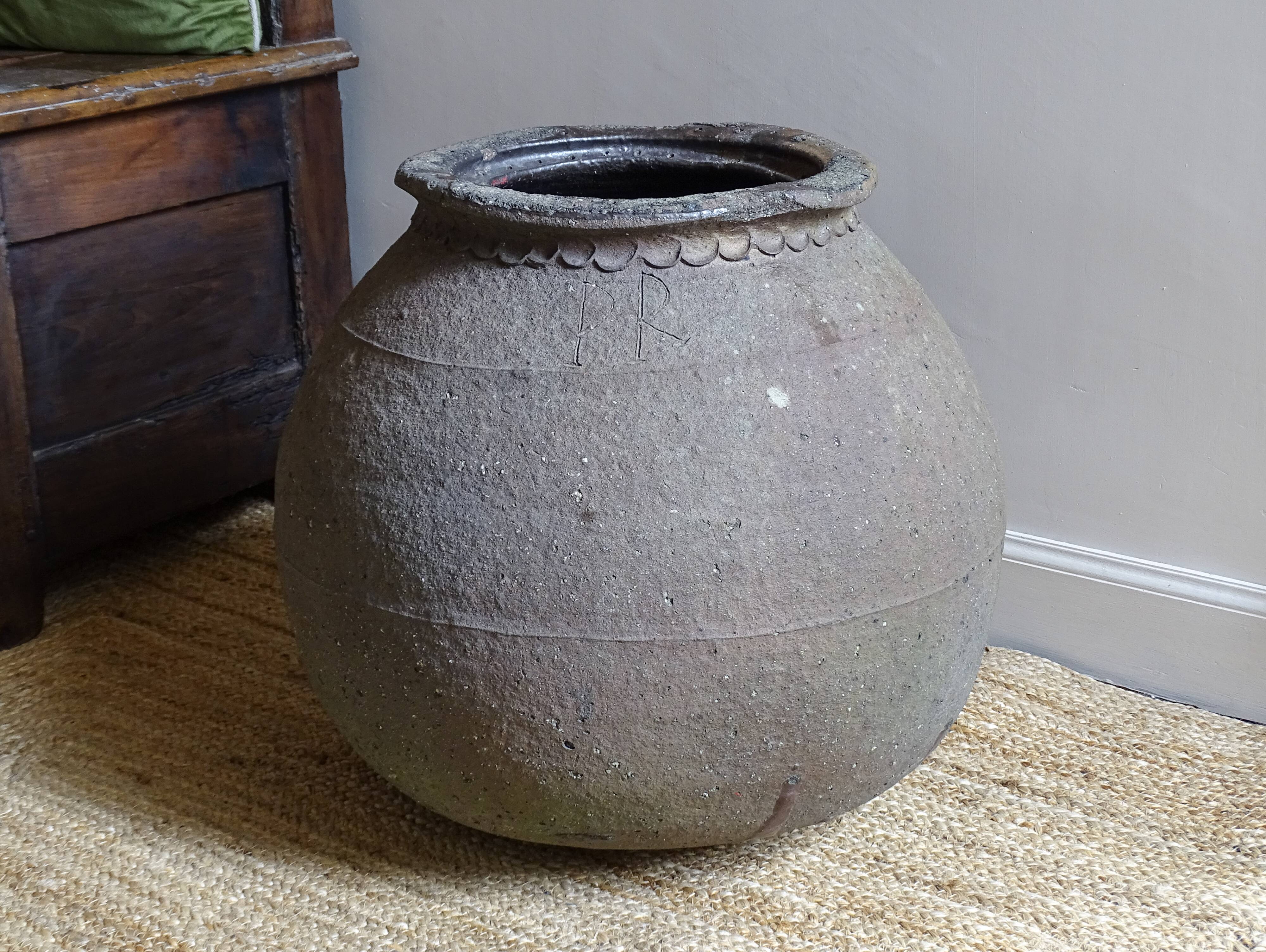 Antique Terracotta Pot (Ponne) – Early 19th Century, South West France