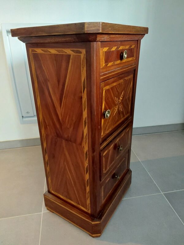Meuble chiffonnier ancien
