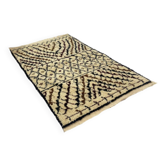 Tapis berbère marocain artisanal 174 x 116 CM