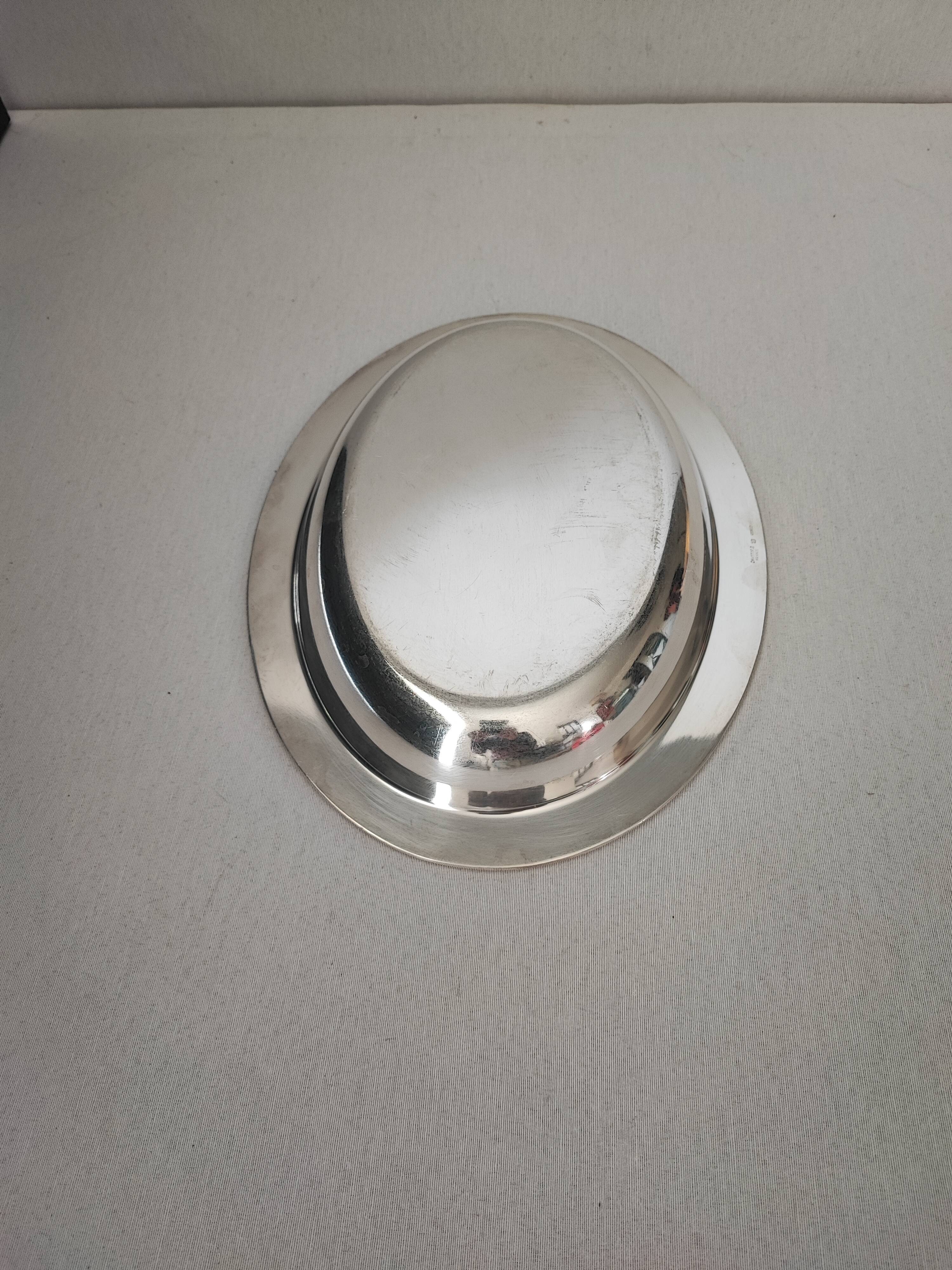 silver-plated metal salad bowl