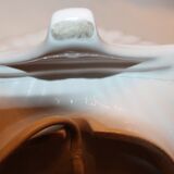 Vintage ceramic shell lamp