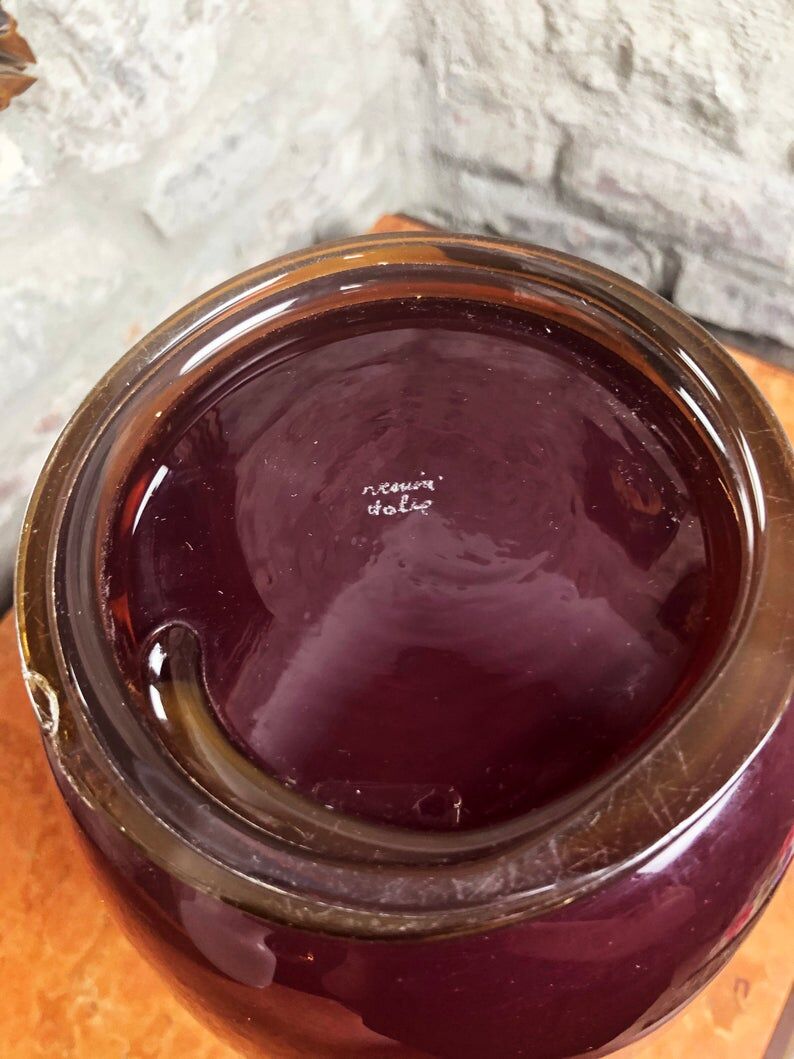 ‘Opalino’ burgundy Murano glass vase by Paolo Venini