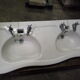 Double sink on spindle feet