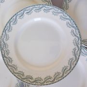 5 assiettes plates en terre de fer de St Amand modèle Réjane 210726