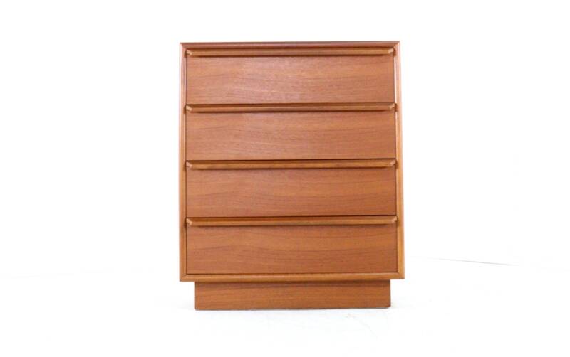 Commode 'Viborg' de GV Møbler