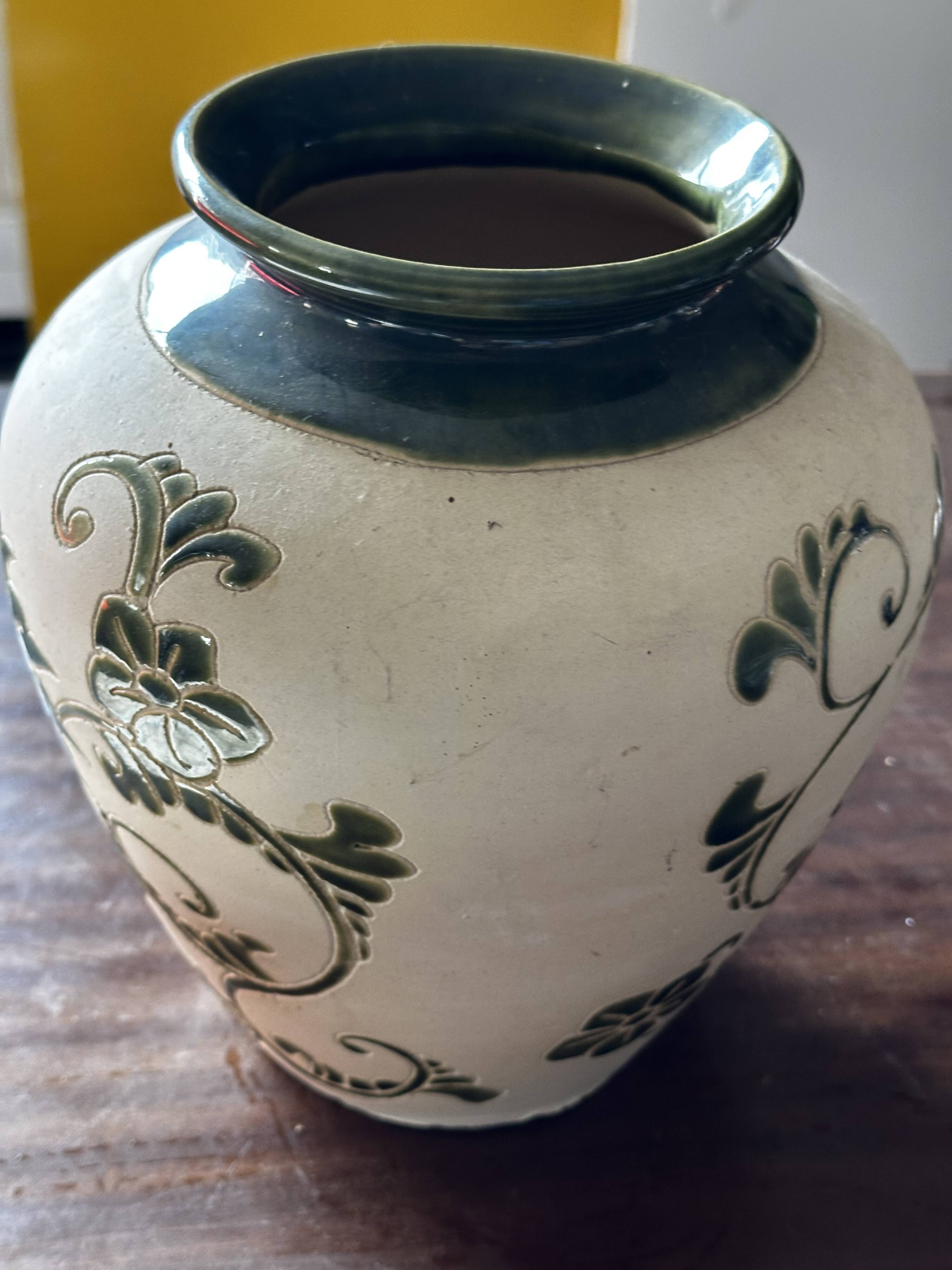 Art Deco vase signed GV (Croismare) raw and glazed ceramic