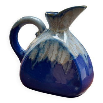 Alpho ceramic pitcher