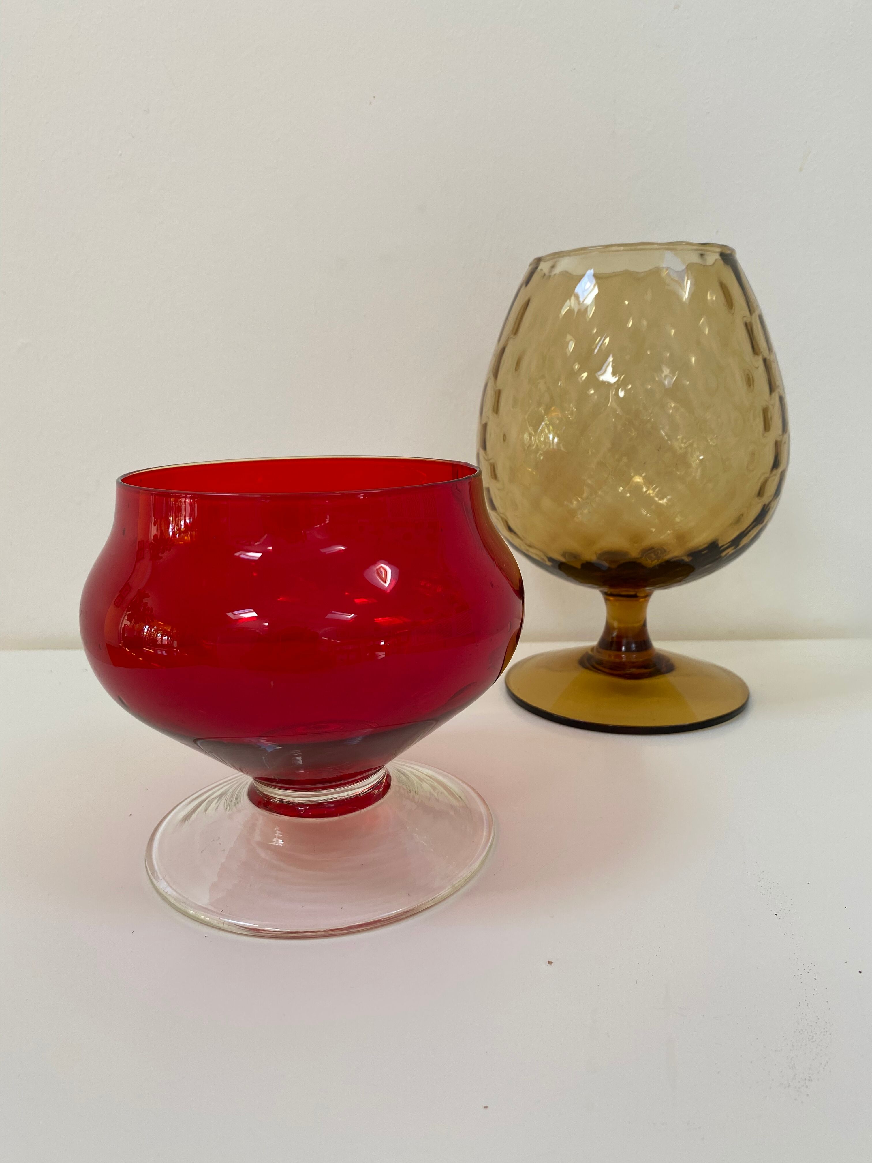 Red Empoli cup vase from the 50s